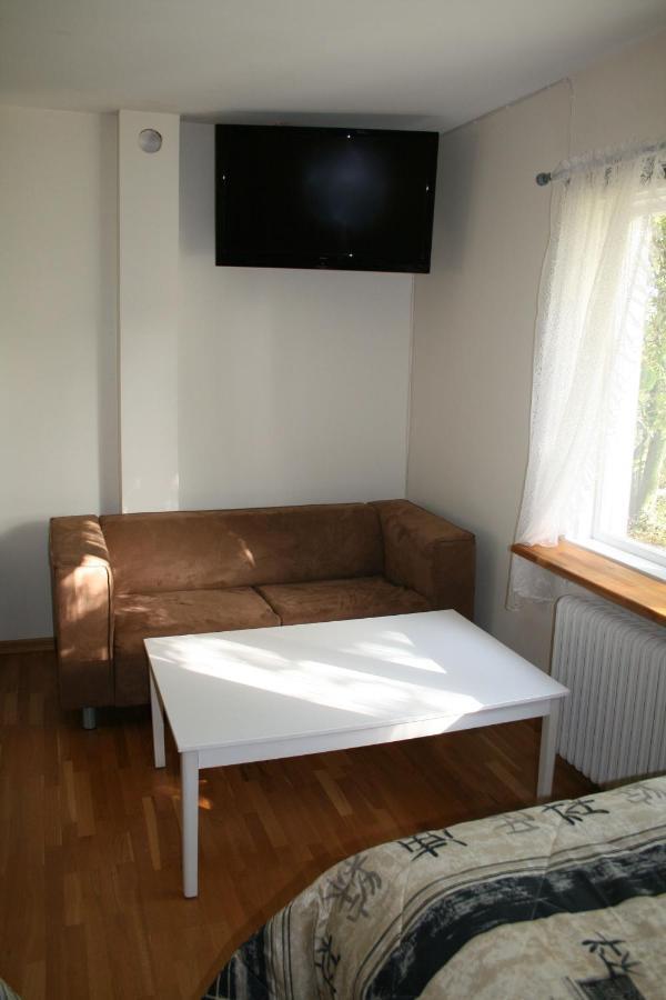 Lilla Huset Pa Slaetten B&B Lund Ngoại thất bức ảnh